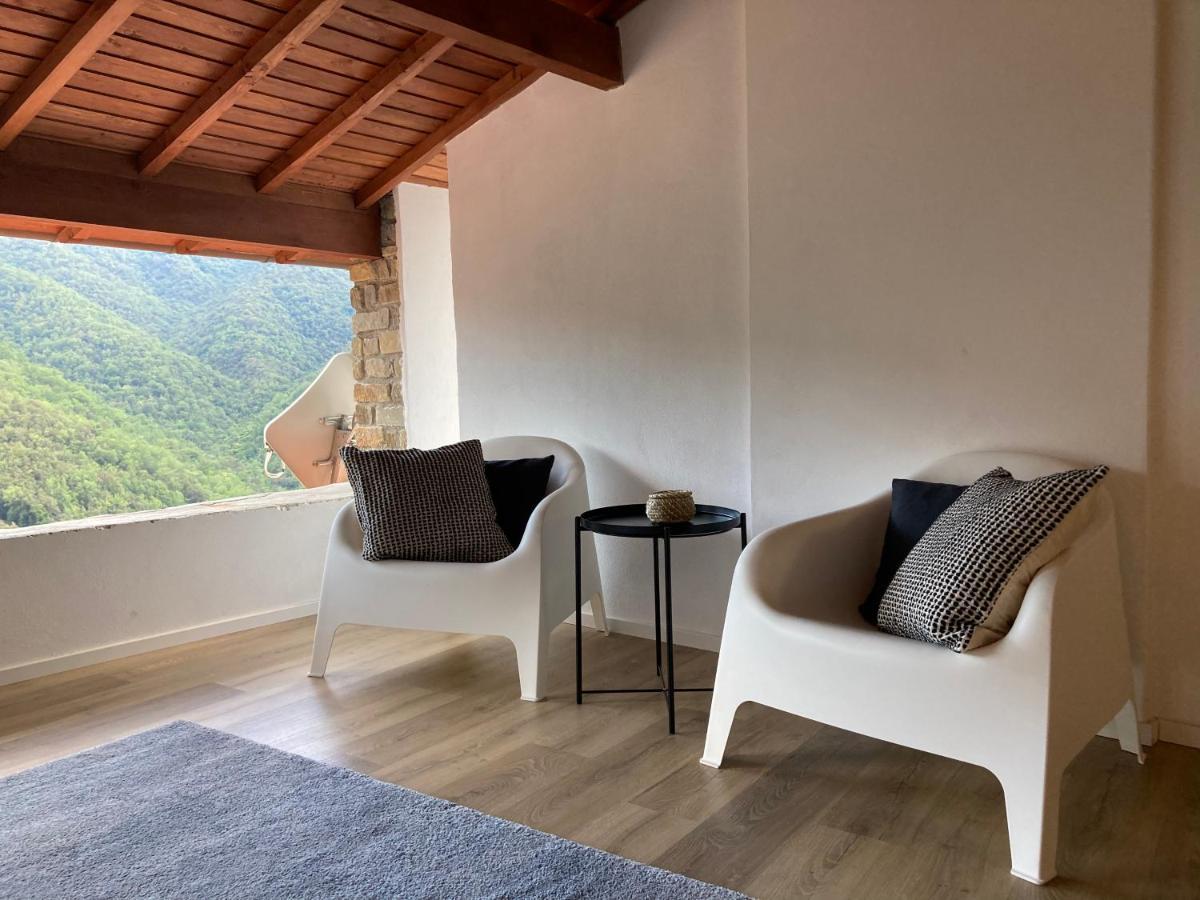 House In The Medieval Village Apricale Luaran gambar